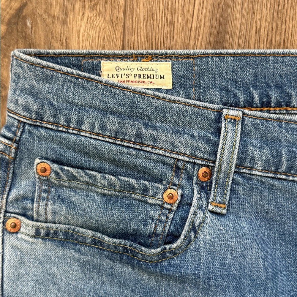 Levi’s 511 - Picture 3 of 5